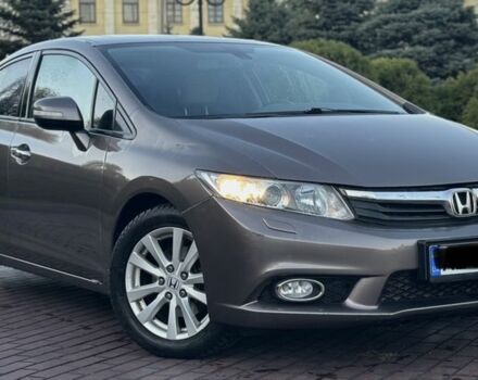 Серый Хонда Цивик, объемом двигателя 1.8 л и пробегом 225 тыс. км за 9200 $, фото 2 на Automoto.ua