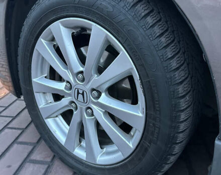 Серый Хонда Цивик, объемом двигателя 1.8 л и пробегом 226 тыс. км за 9500 $, фото 47 на Automoto.ua