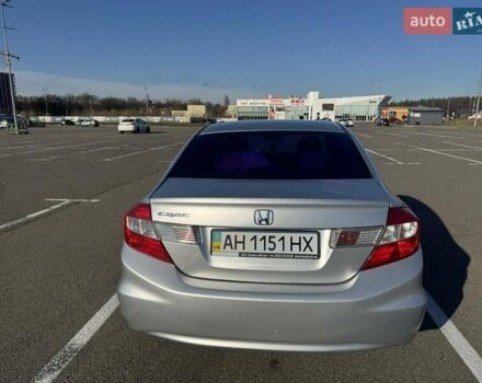 Серый Хонда Цивик, объемом двигателя 1.8 л и пробегом 151 тыс. км за 10000 $, фото 3 на Automoto.ua