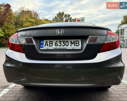 Хонда Цивик 2012 в Виннице на Automoto.ua Серый Хонда Цивик, объемом двигателя 1.8 л и пробегом 144 тыс. км за 12500 $, фото 15 на Automoto.ua