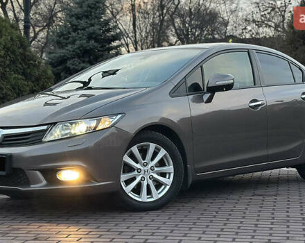 Серый Хонда Цивик, объемом двигателя 1.8 л и пробегом 226 тыс. км за 9500 $, фото 3 на Automoto.ua