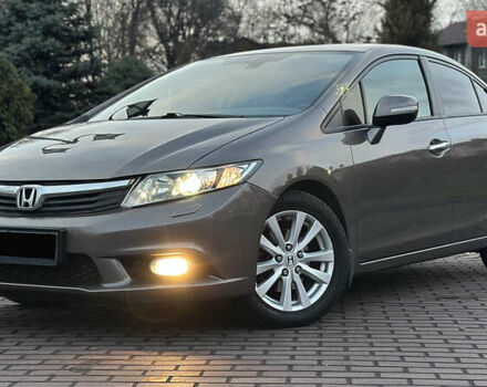 Серый Хонда Цивик, объемом двигателя 1.8 л и пробегом 226 тыс. км за 9500 $, фото 1 на Automoto.ua