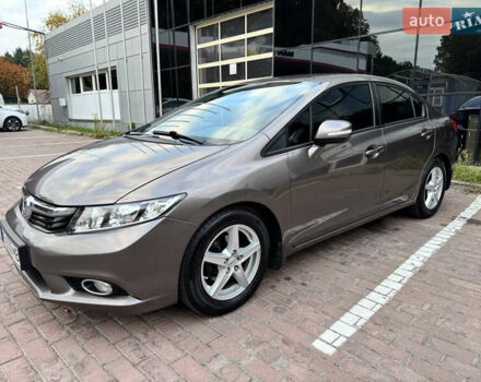 Хонда Цивик 2012 в Виннице на Automoto.ua Серый Хонда Цивик, объемом двигателя 1.8 л и пробегом 144 тыс. км за 12500 $, фото 22 на Automoto.ua