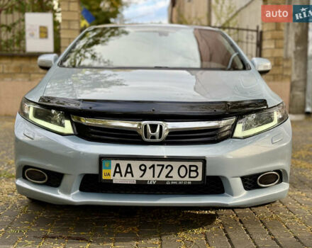 Хонда Цивик 2012 в Одессе на Automoto.ua Серый Хонда Цивик, объемом двигателя 1.8 л и пробегом 165 тыс. км за 10500 $, фото 25 на Automoto.ua