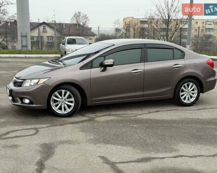 Серый Хонда Цивик, объемом двигателя 1.8 л и пробегом 165 тыс. км за 12500 $, фото 4 на Automoto.ua