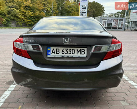 Хонда Цивик 2012 в Виннице на Automoto.ua Серый Хонда Цивик, объемом двигателя 1.8 л и пробегом 144 тыс. км за 12500 $, фото 14 на Automoto.ua