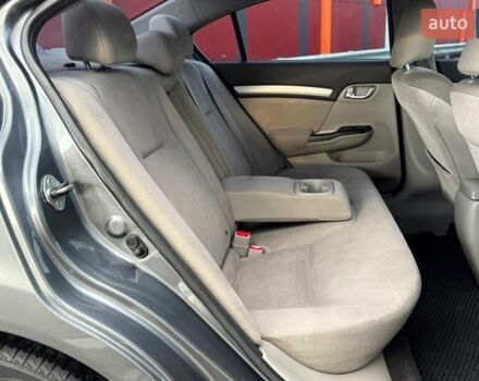 Хонда Цивик 2012 в Киеве на Automoto.ua Серый Хонда Цивик, объемом двигателя 1.8 л и пробегом 274 тыс. км за 8690 $, фото 10 на Automoto.ua