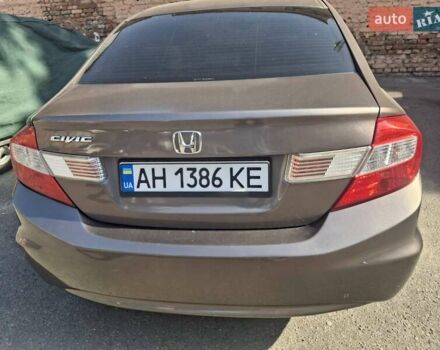 Серый Хонда Цивик, объемом двигателя 1.8 л и пробегом 186 тыс. км за 8200 $, фото 2 на Automoto.ua