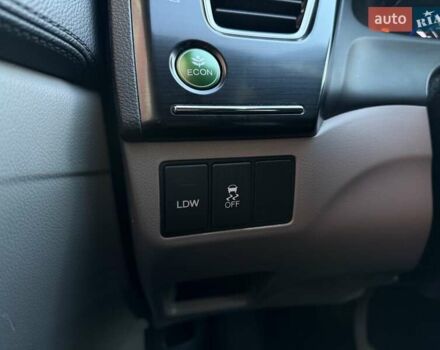 Серый Хонда Цивик, объемом двигателя 1.5 л и пробегом 118 тыс. км за 7500 $, фото 17 на Automoto.ua