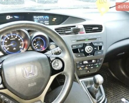 Серый Хонда Цивик, объемом двигателя 1.8 л и пробегом 220 тыс. км за 10300 $, фото 8 на Automoto.ua