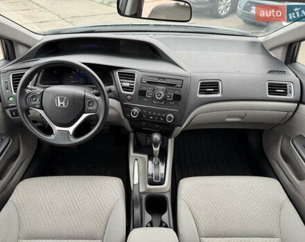 Сірий Хонда Сівік, об'ємом двигуна 1.8 л та пробігом 87 тис. км за 12400 $, фото 12 на Automoto.ua