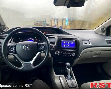Серый Хонда Цивик, объемом двигателя 1.8 л и пробегом 152 тыс. км за 10700 $, фото 5 на Automoto.ua