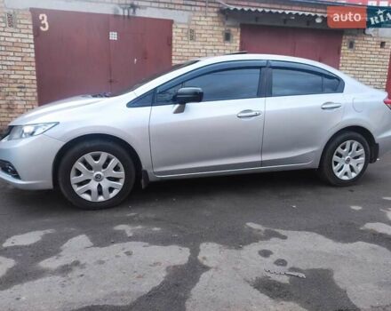 Серый Хонда Цивик, объемом двигателя 1.8 л и пробегом 225 тыс. км за 11000 $, фото 6 на Automoto.ua