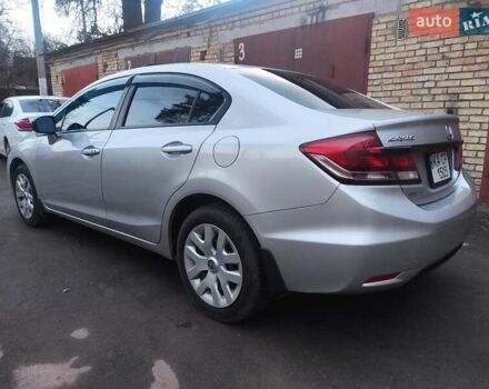 Серый Хонда Цивик, объемом двигателя 1.8 л и пробегом 225 тыс. км за 11000 $, фото 5 на Automoto.ua