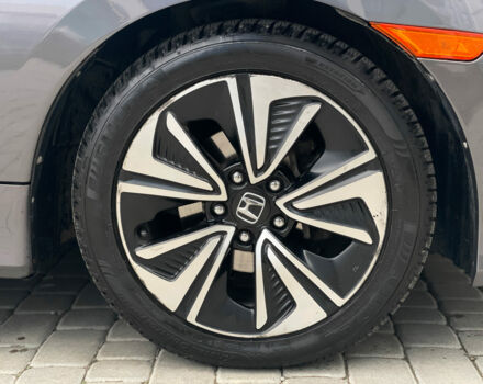 Серый Хонда Цивик, объемом двигателя 1.5 л и пробегом 127 тыс. км за 12990 $, фото 6 на Automoto.ua