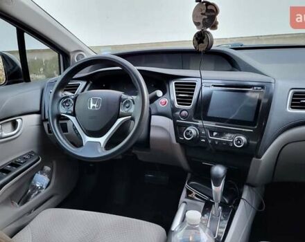 Серый Хонда Цивик, объемом двигателя 1.5 л и пробегом 210 тыс. км за 10900 $, фото 27 на Automoto.ua