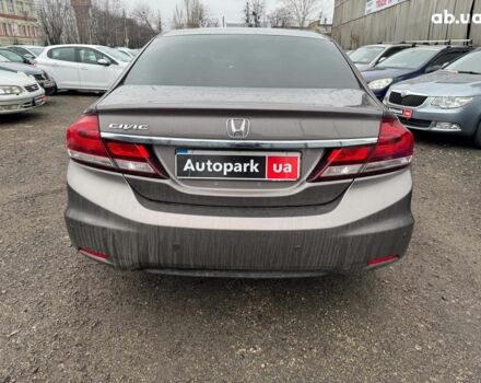 Серый Хонда Цивик, объемом двигателя 1.8 л и пробегом 48 тыс. км за 11390 $, фото 5 на Automoto.ua