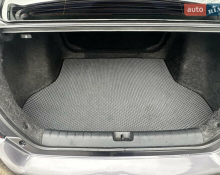 Серый Хонда Цивик, объемом двигателя 2 л и пробегом 105 тыс. км за 13200 $, фото 102 на Automoto.ua