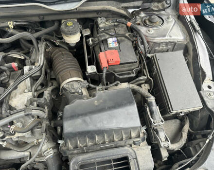 Серый Хонда Цивик, объемом двигателя 2 л и пробегом 105 тыс. км за 13200 $, фото 80 на Automoto.ua