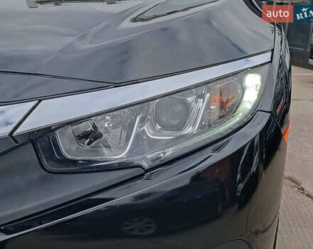 Сірий Хонда Сівік, об'ємом двигуна 2 л та пробігом 151 тис. км за 12290 $, фото 5 на Automoto.ua