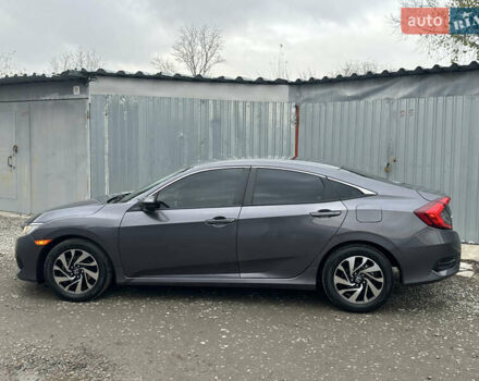 Серый Хонда Цивик, объемом двигателя 2 л и пробегом 105 тыс. км за 13200 $, фото 2 на Automoto.ua