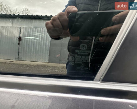 Серый Хонда Цивик, объемом двигателя 2 л и пробегом 105 тыс. км за 13200 $, фото 38 на Automoto.ua