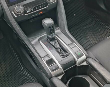 Серый Хонда Цивик, объемом двигателя 2 л и пробегом 151 тыс. км за 11790 $, фото 17 на Automoto.ua