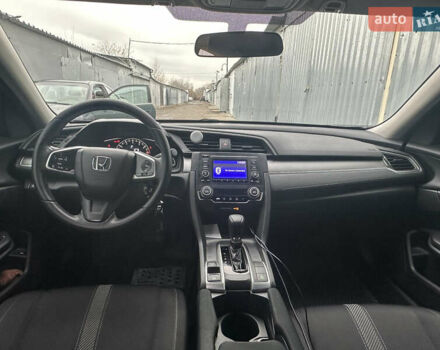 Серый Хонда Цивик, объемом двигателя 2 л и пробегом 105 тыс. км за 13200 $, фото 92 на Automoto.ua