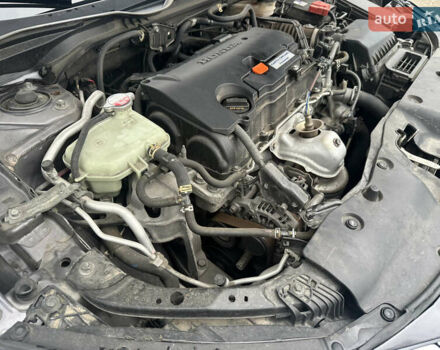 Серый Хонда Цивик, объемом двигателя 2 л и пробегом 105 тыс. км за 13200 $, фото 68 на Automoto.ua