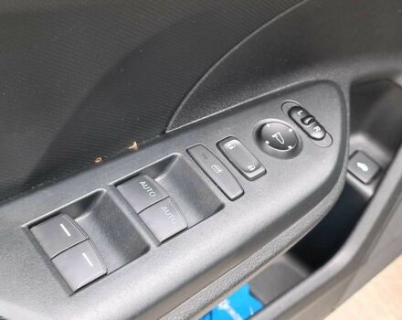 Серый Хонда Цивик, объемом двигателя 2 л и пробегом 151 тыс. км за 11790 $, фото 21 на Automoto.ua