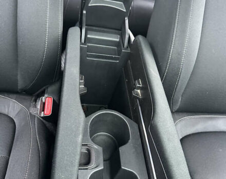 Серый Хонда Цивик, объемом двигателя 2 л и пробегом 105 тыс. км за 13200 $, фото 109 на Automoto.ua