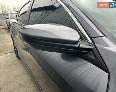 Серый Хонда Цивик, объемом двигателя 2 л и пробегом 105 тыс. км за 13200 $, фото 28 на Automoto.ua