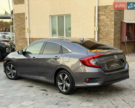 Сірий Хонда Сівік, об'ємом двигуна 2 л та пробігом 119 тис. км за 14500 $, фото 32 на Automoto.ua