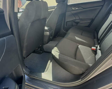 Серый Хонда Цивик, объемом двигателя 1.5 л и пробегом 150 тыс. км за 15000 $, фото 14 на Automoto.ua