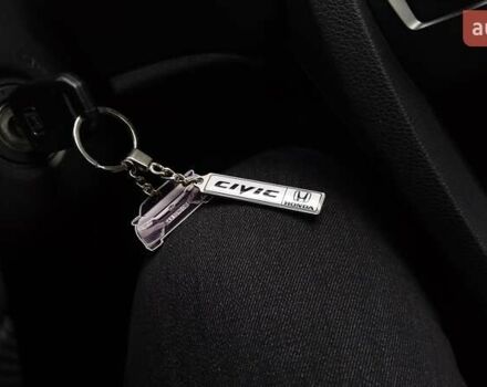 Серый Хонда Цивик, объемом двигателя 2 л и пробегом 61 тыс. км за 12200 $, фото 13 на Automoto.ua