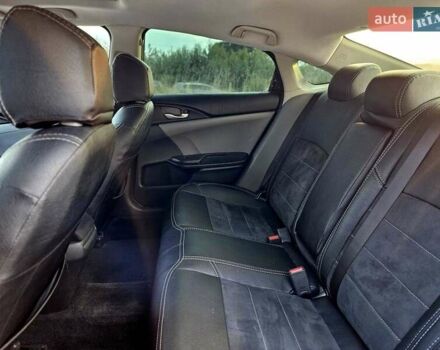 Серый Хонда Цивик, объемом двигателя 2 л и пробегом 147 тыс. км за 12400 $, фото 19 на Automoto.ua