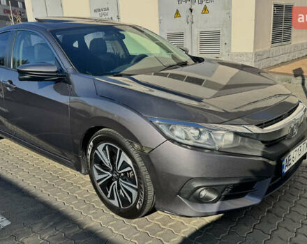 Серый Хонда Цивик, объемом двигателя 1.5 л и пробегом 150 тыс. км за 15000 $, фото 5 на Automoto.ua