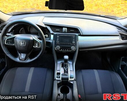 Серый Хонда Цивик, объемом двигателя 2 л и пробегом 117 тыс. км за 13750 $, фото 6 на Automoto.ua