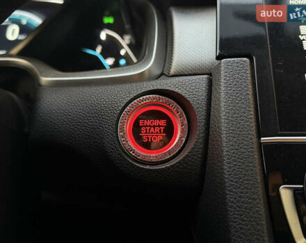 Сірий Хонда Сівік, об'ємом двигуна 2 л та пробігом 119 тис. км за 14500 $, фото 56 на Automoto.ua