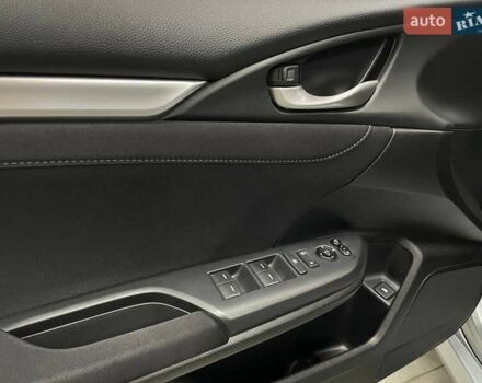 Серый Хонда Цивик, объемом двигателя 1.6 л и пробегом 82 тыс. км за 15490 $, фото 17 на Automoto.ua