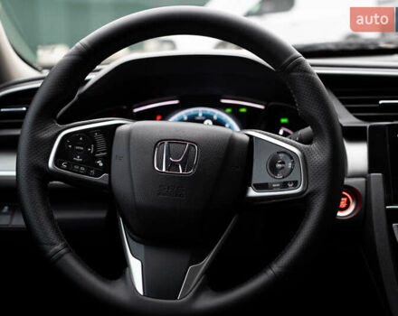 Сірий Хонда Сівік, об'ємом двигуна 2 л та пробігом 91 тис. км за 14499 $, фото 6 на Automoto.ua