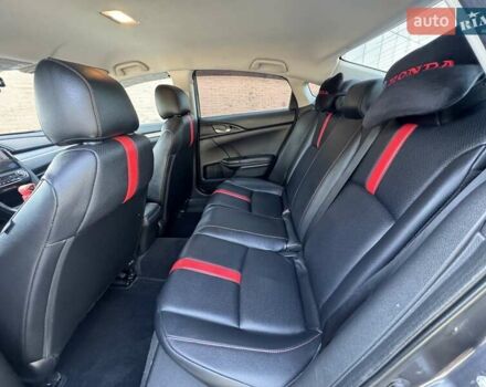 Сірий Хонда Сівік, об'ємом двигуна 2 л та пробігом 90 тис. км за 13799 $, фото 14 на Automoto.ua