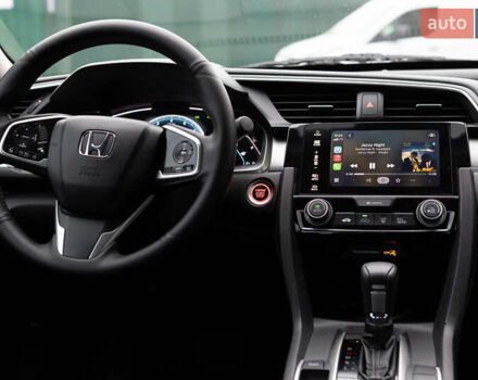 Сірий Хонда Сівік, об'ємом двигуна 2 л та пробігом 91 тис. км за 14499 $, фото 4 на Automoto.ua