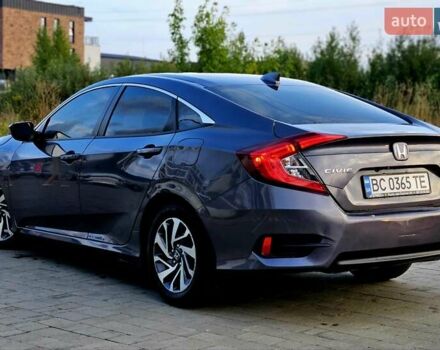 Серый Хонда Цивик, объемом двигателя 2 л и пробегом 147 тыс. км за 12400 $, фото 3 на Automoto.ua