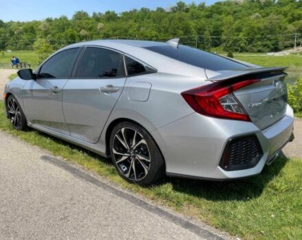 Серый Хонда Цивик, объемом двигателя 1.5 л и пробегом 68 тыс. км за 8500 $, фото 5 на Automoto.ua