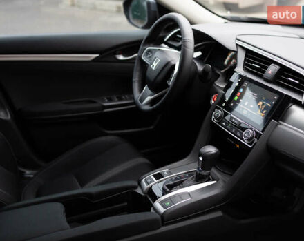 Сірий Хонда Сівік, об'ємом двигуна 2 л та пробігом 91 тис. км за 14499 $, фото 16 на Automoto.ua