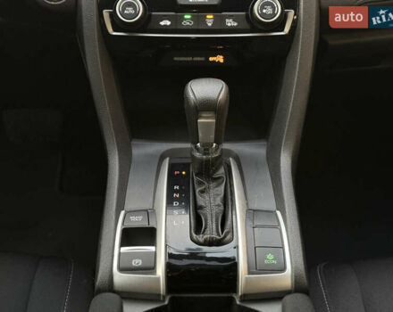 Сірий Хонда Сівік, об'ємом двигуна 2 л та пробігом 119 тис. км за 14500 $, фото 47 на Automoto.ua