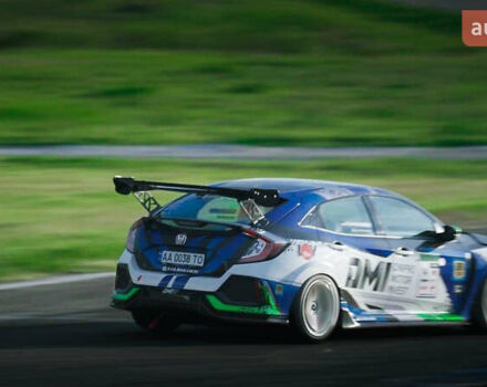 Серый Хонда Цивик, объемом двигателя 0 л и пробегом 10 тыс. км за 60000 $, фото 27 на Automoto.ua