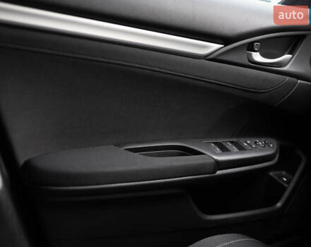 Сірий Хонда Сівік, об'ємом двигуна 2 л та пробігом 91 тис. км за 14499 $, фото 12 на Automoto.ua