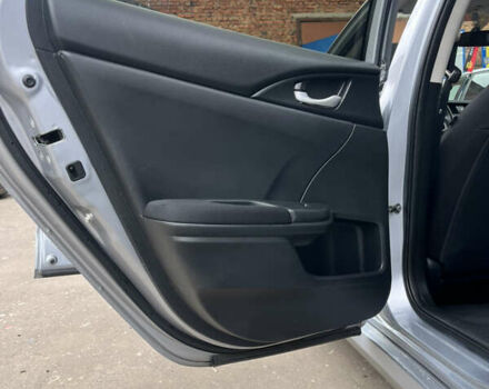 Серый Хонда Цивик, объемом двигателя 2 л и пробегом 102 тыс. км за 13000 $, фото 15 на Automoto.ua